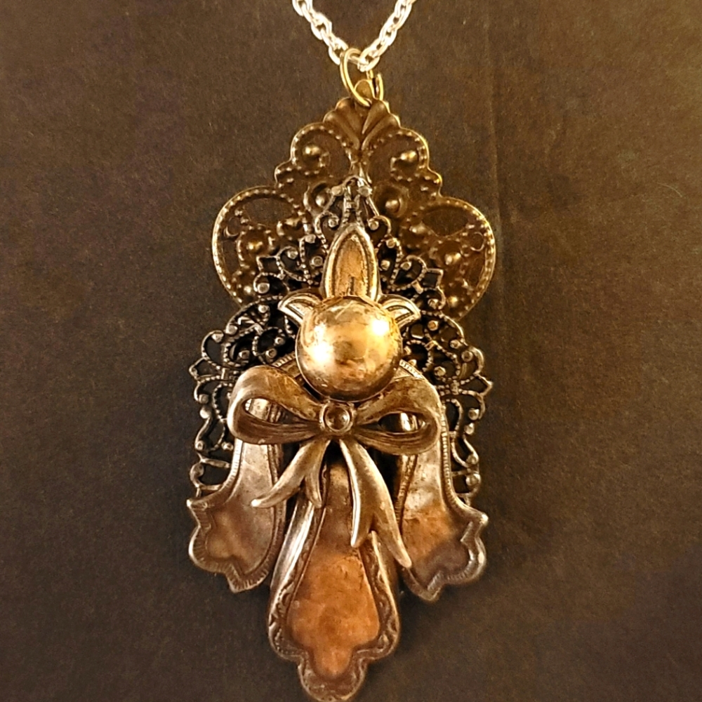 LA17 Orion Artistry "Eve" Necklace Brooch Combo Vintage Jewelry